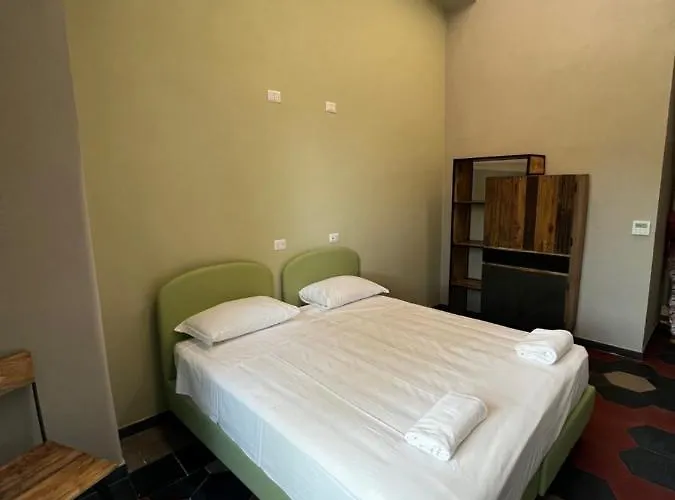 Borgo Ripa Urban Travel Hostel
