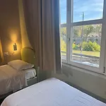 Albergue Borgo Ripa Urban Travel
