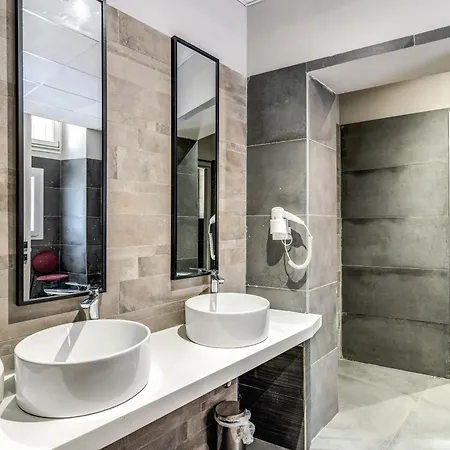 Borgo Ripa Urban Travel Albergue *