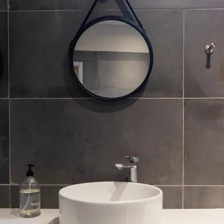 Albergue Borgo Ripa Urban Travel *