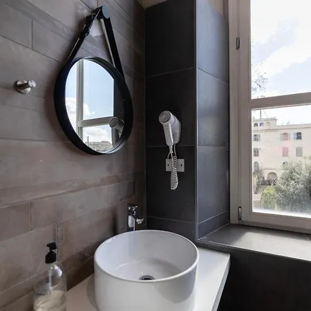 Albergue Borgo Ripa Urban Travel *